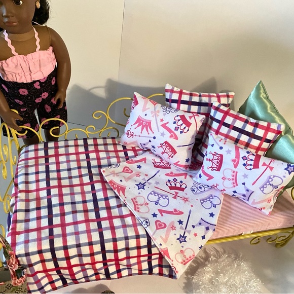 Reversible 6 piece soft minky doll bedding set - Picture 4 of 10